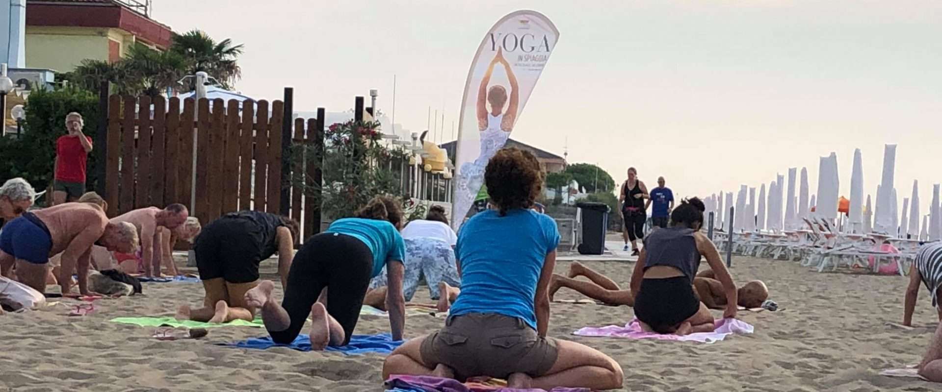 yoga on the beach gianni2