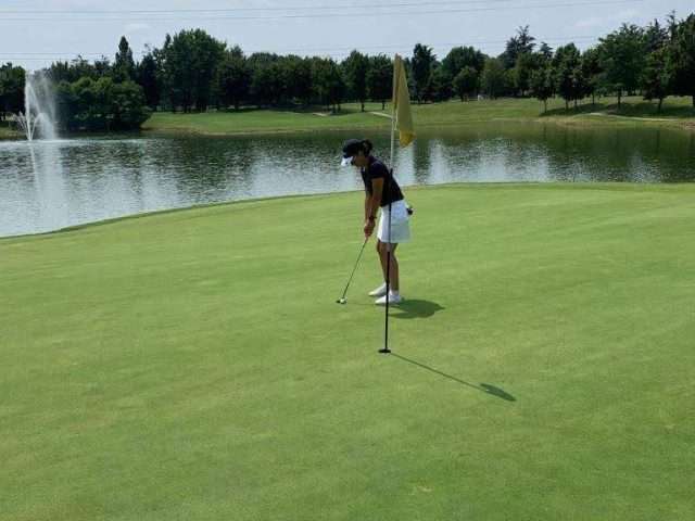 putting