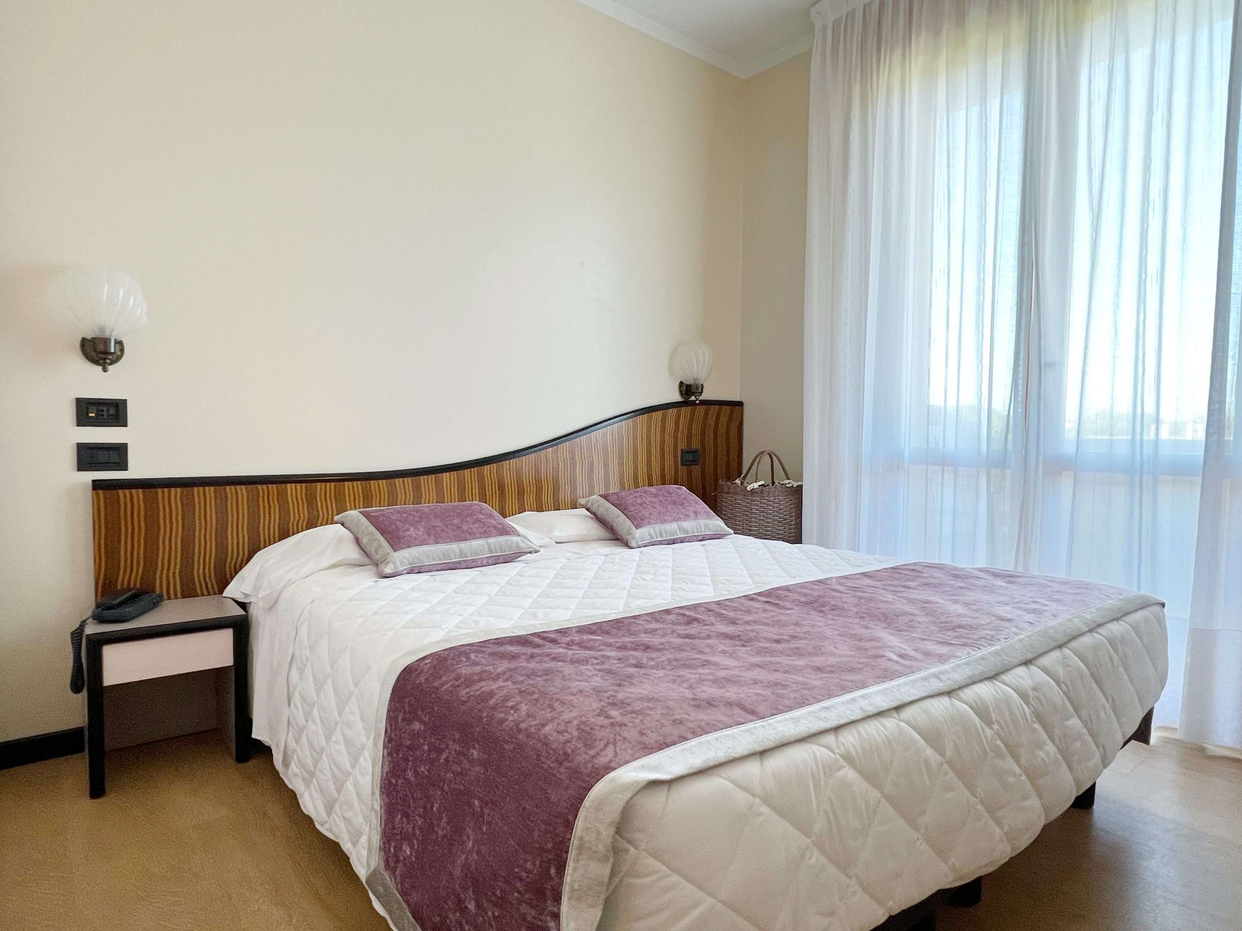 JF camere Basic 3