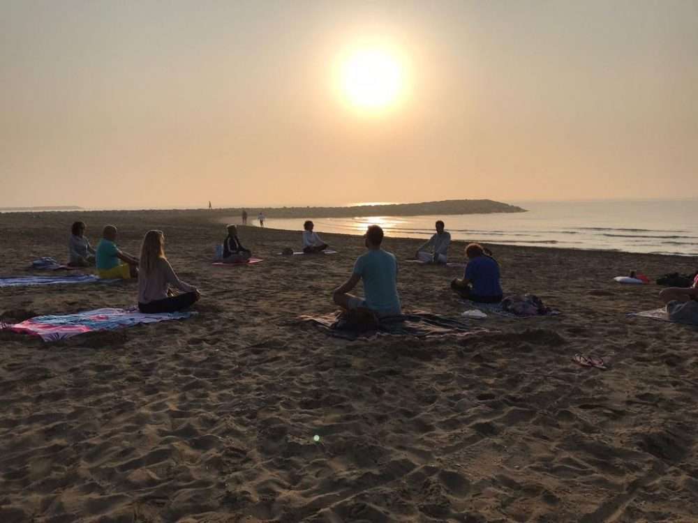 DAL 14 AL 15 SETTEMBRE TORNA ROBY SHANTI CON ESERCIZI DI SCIOGLIMENTO E DI POTENZIAMENTO, TAI CHI, QI GONG, TANTRA YOGA, TUI SHOU- SAN SHOU- PRE COMBAT, MEDITAZIONE, TRATTAMENTO ENERGETICO DI BASE, SUONI CANTI E MANTRA, TRANCE DANCE, MEDITAZIONI GUIDATE, RIFLESSIONI E CONDIVISIONI